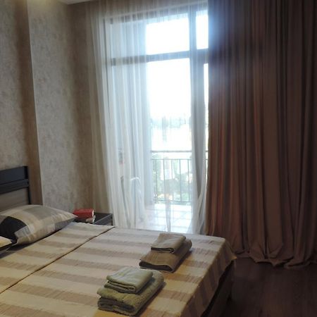 Tamara Apartment Takaishvili 3 Batumi Exterior photo